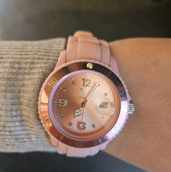 ICE Watch Pink Rose Plastic and Silicone Watch Sili Wrist Watch Womens Gift - Picture 7 of 8